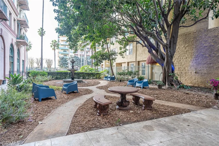 455 E Ocean Boulevard #915 photo 42