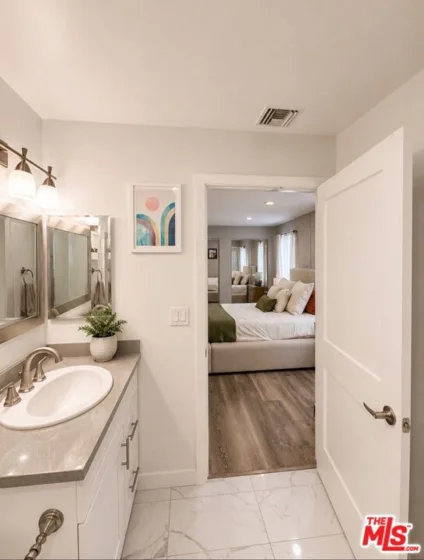 14321 Irma Way photo 7