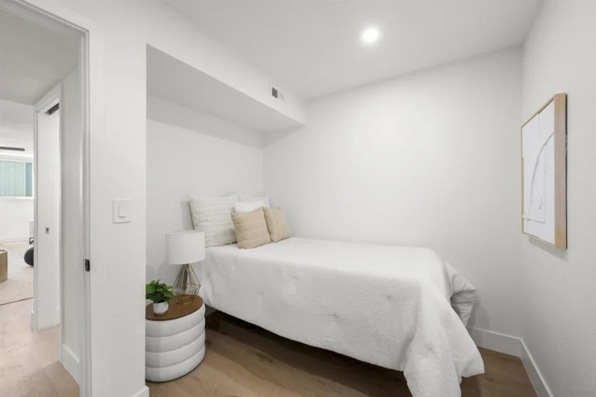 5398 Mount Alifan photo 7