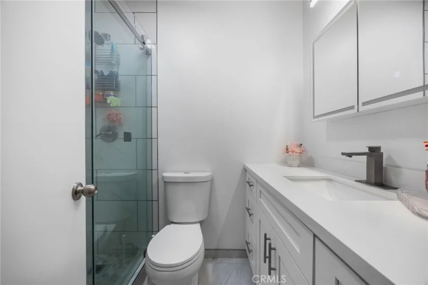 1800 W Gramercy #14 photo 20
