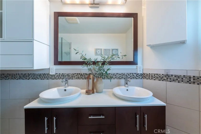 1014 E Carson Street #7 photo 20