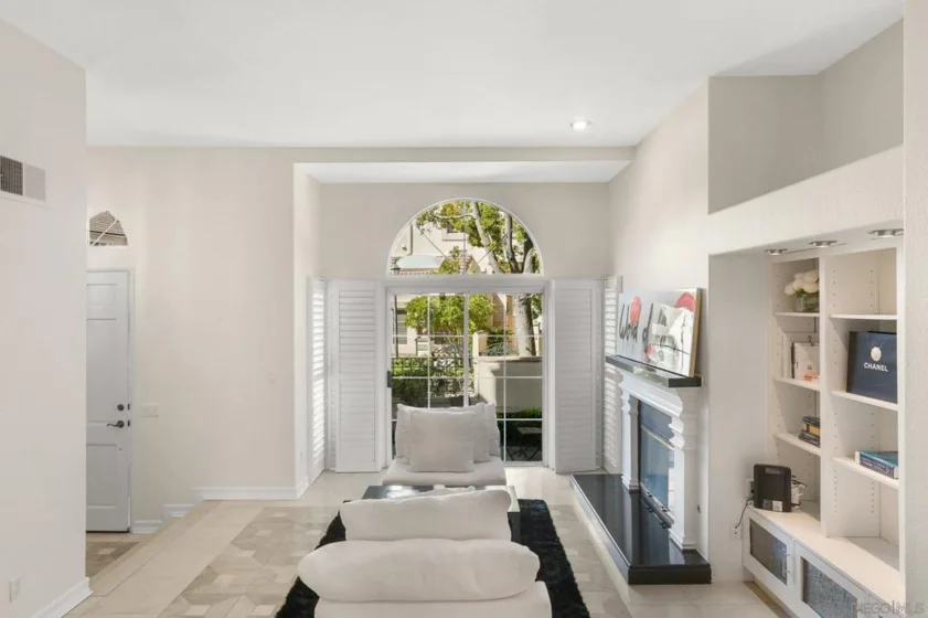 5117 Renaissance Avenue #D photo 35