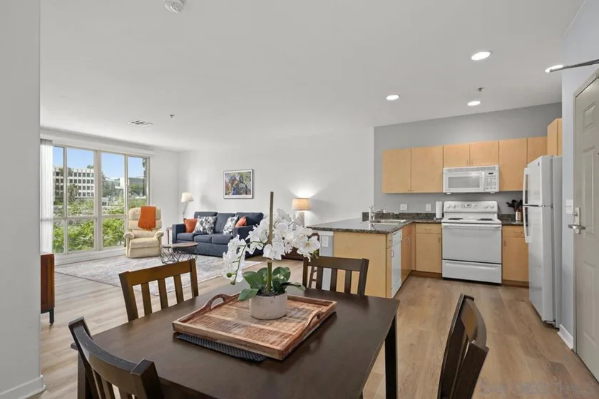 1501 Front Street #414 photo 7