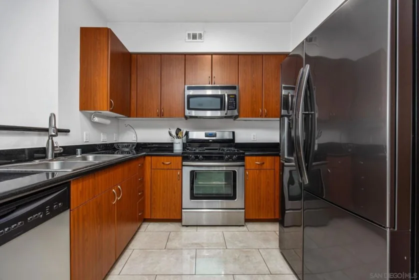 1801 E Katella Avenue #4023 photo 15