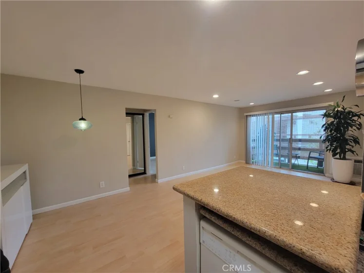 320 S Ardmore Avenue #325 photo 1