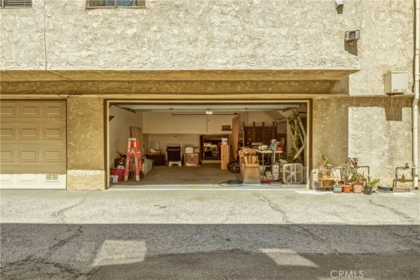 8933 Willis #15 photo 31