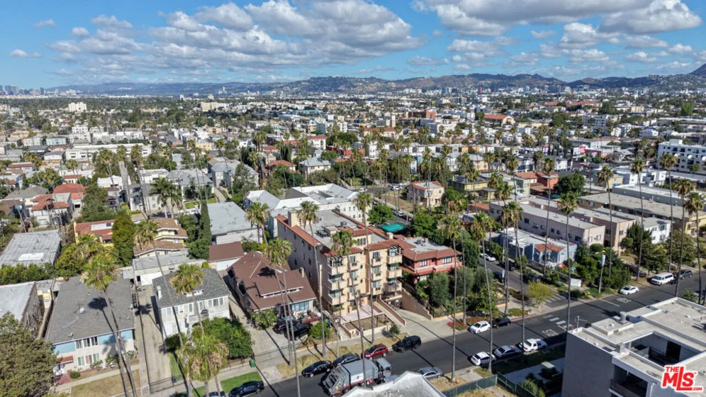 147 N Berendo Street #301 photo 13