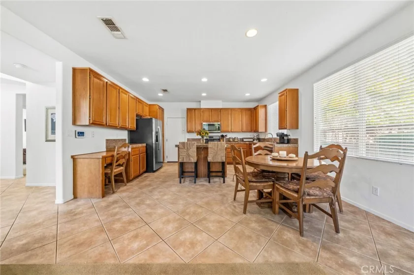 26136 Castle Lane photo 21