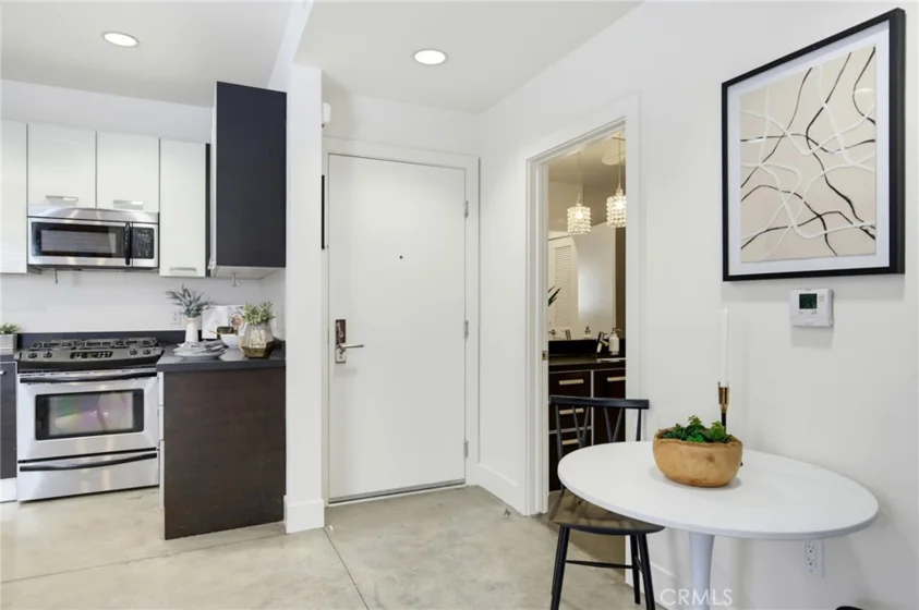 139 S Los Robles Avenue #102 photo 8