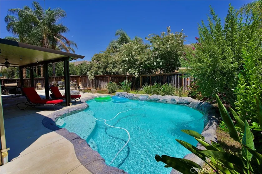 33706 Sundrop Avenue photo