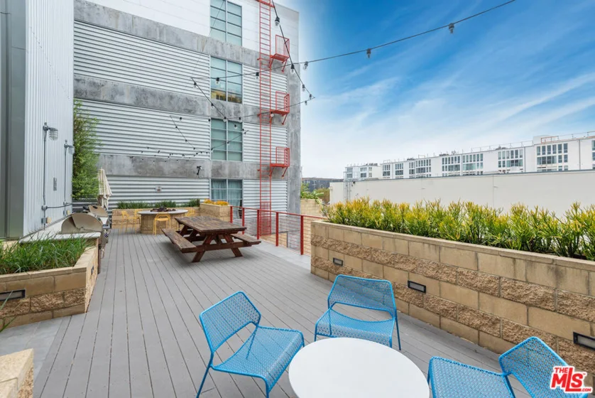 4141 Glencoe Avenue #511 photo 31