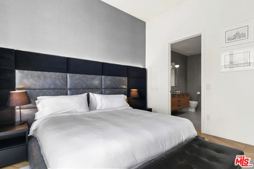 1645 N Vine Street #606 photo 11