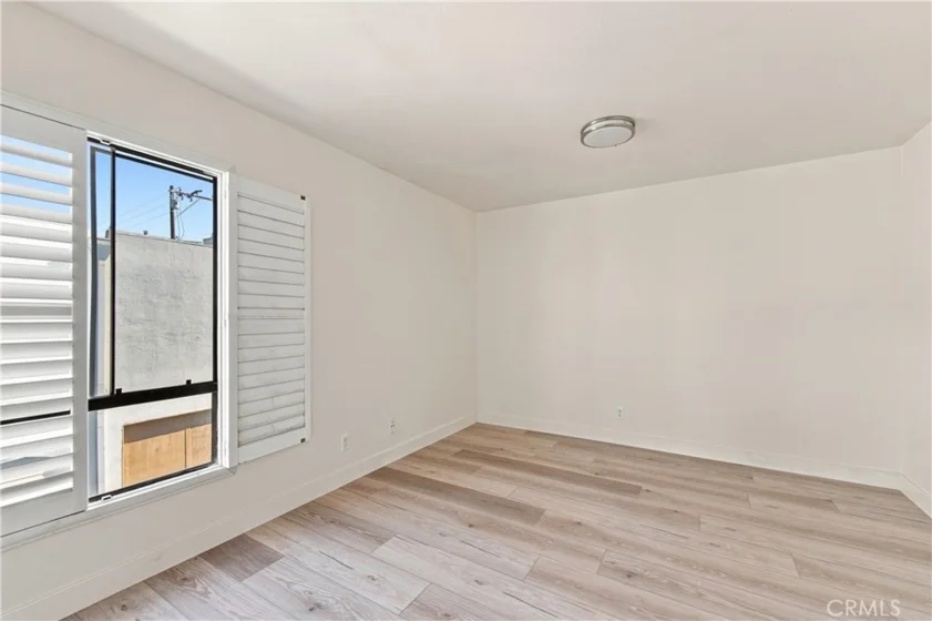12700 Josephine photo 51