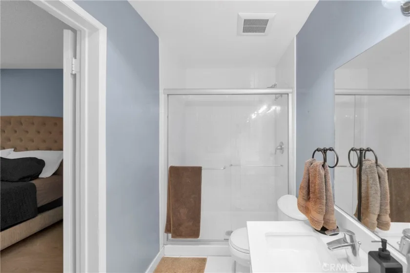 6151 Canterbury Drive #105 photo 11