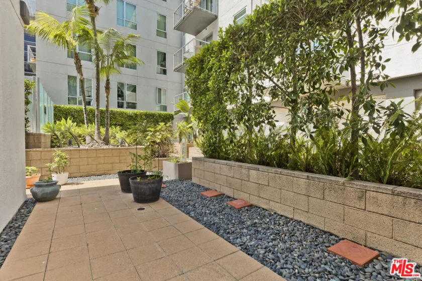 645 W 9th Street #240 photo 18