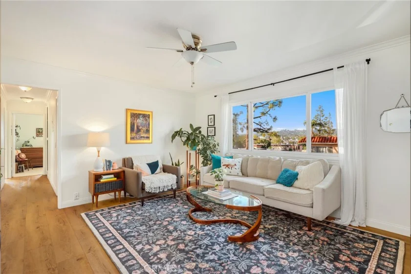 841 Las Lomas Drive #D photo 1