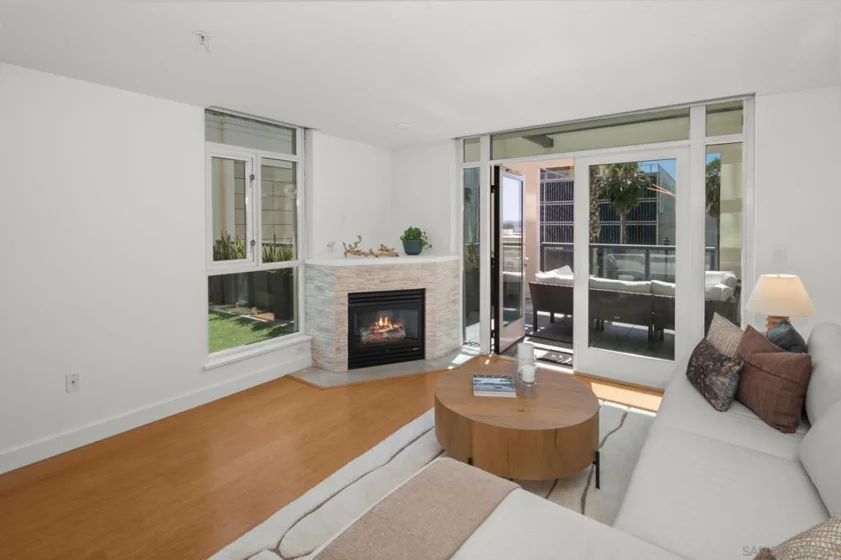 1199 Pacific Hwy #306 photo 50