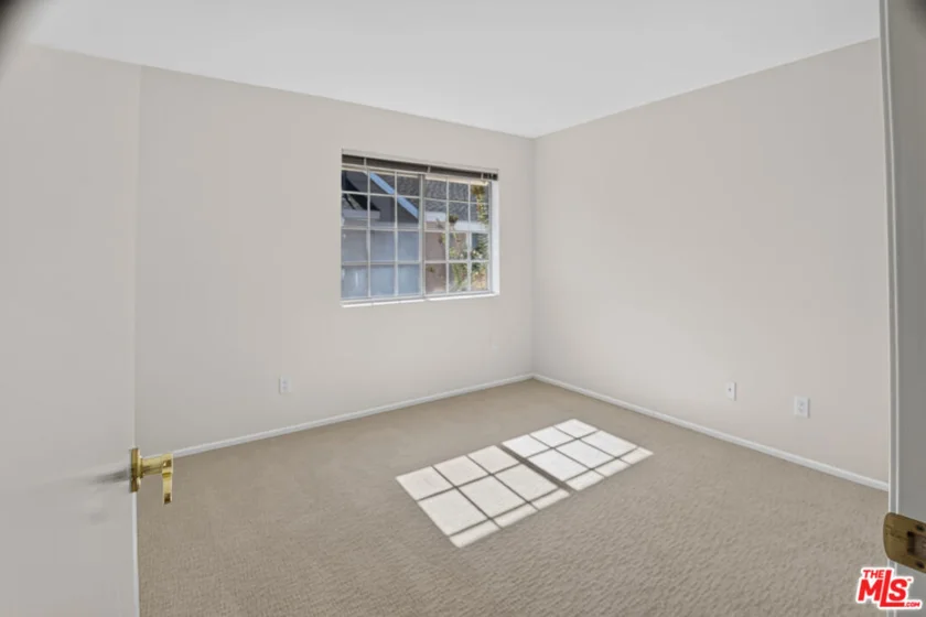 163 Greenfield photo 22