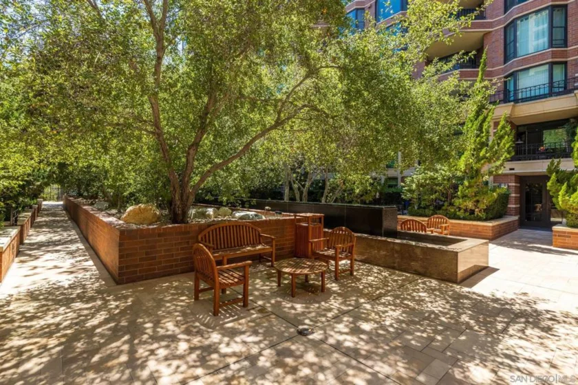 500 W Harbor Drive #1013 photo 49