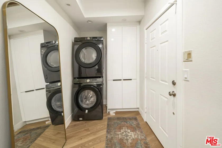 4139 Cahuenga Boulevard #106 photo 11