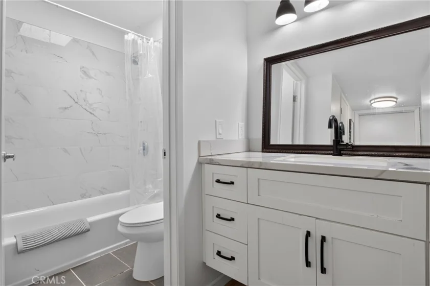 645 Pacific Avenue #403 photo 6