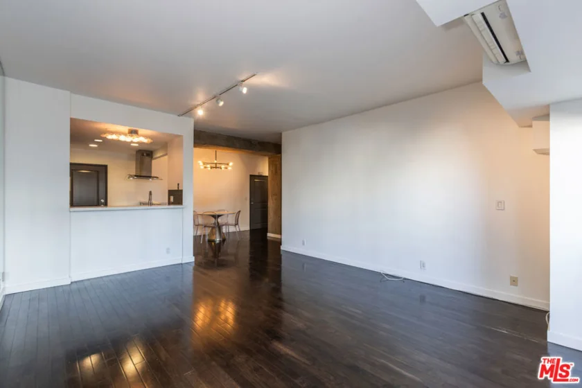 1155 N La Cienega Boulevard #110 photo 7