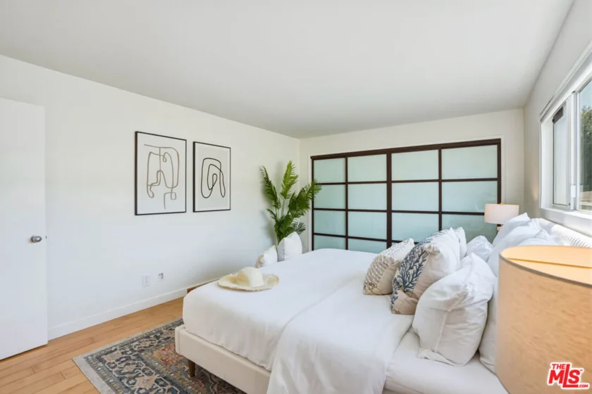 917 2nd Street #205 photo 14