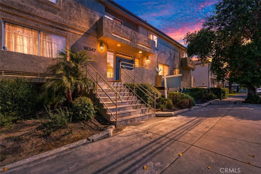18347 Saticoy #24 photo 1