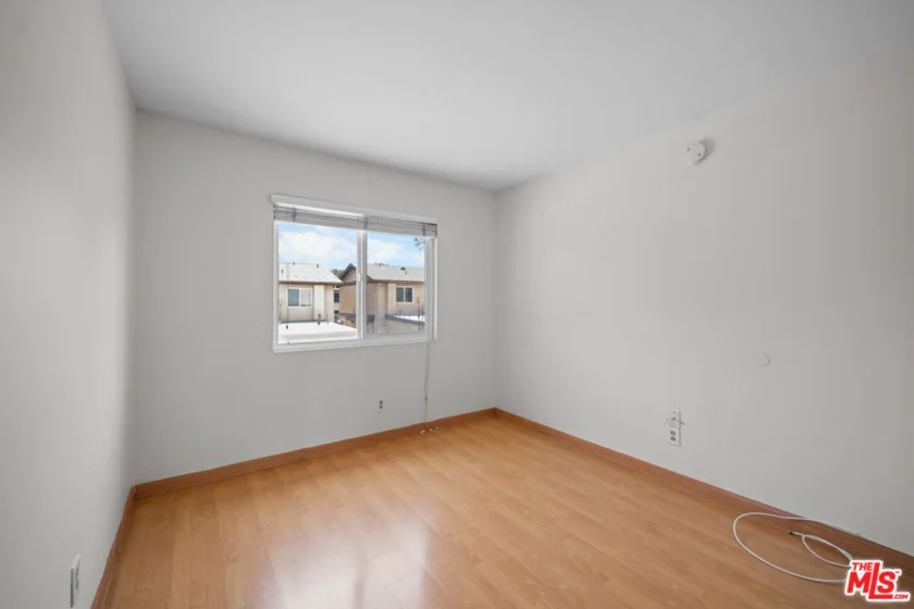 12334 Runnymede Street #5 photo 16
