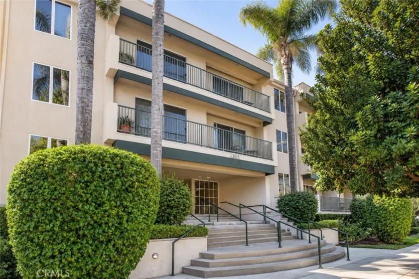4501 Cedros Avenue #239 photo 32