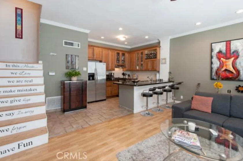 1260 N Kings Road #9 photo 1