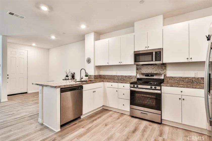 16048 Lasselle Street #2 photo 17