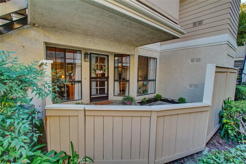 12651 Briarglen photo 1