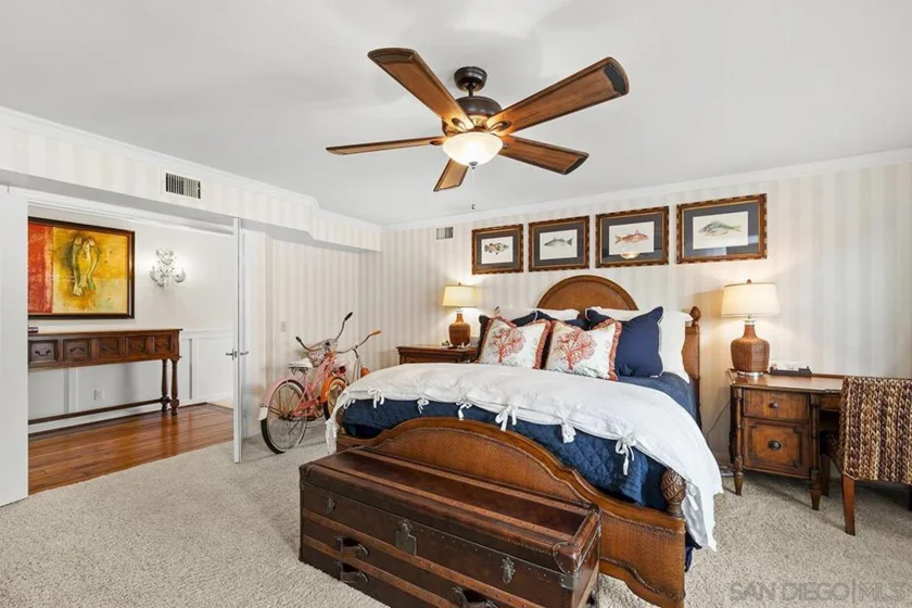 3828 Riviera Drive #2B photo 29
