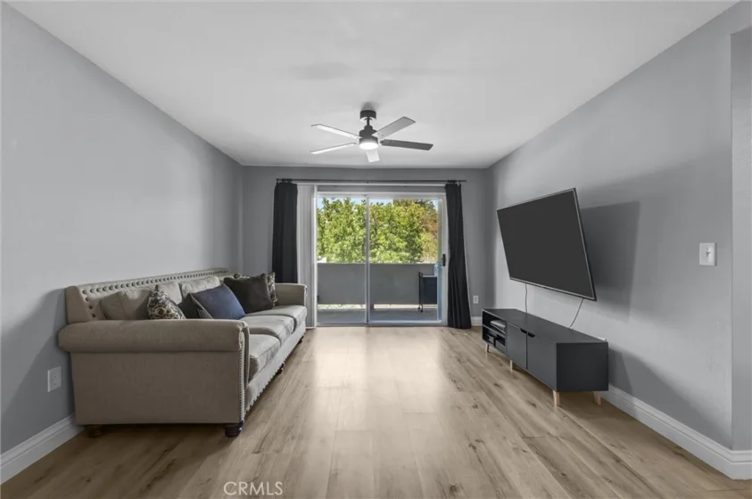 16377 Lakeshore #2B photo 7
