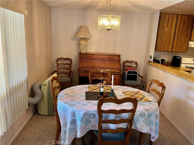 25652 Rimgate photo 6