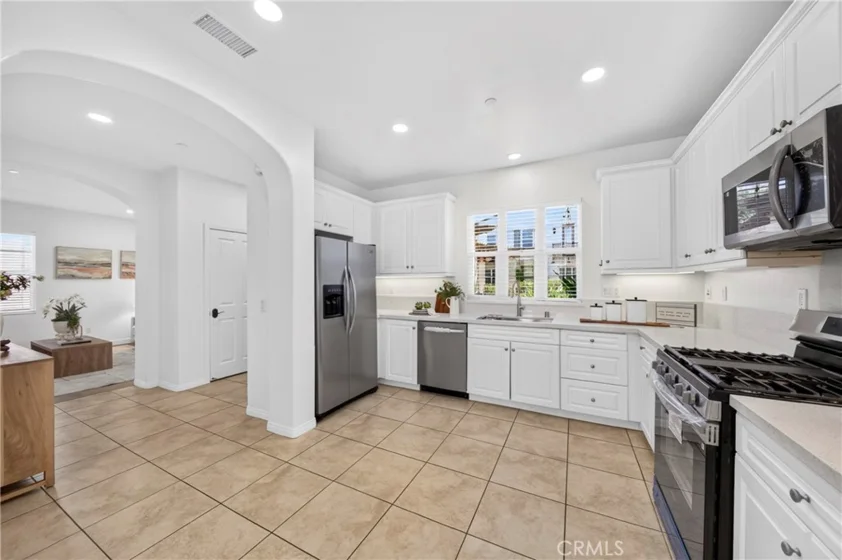 344 N Santa Maria photo 13