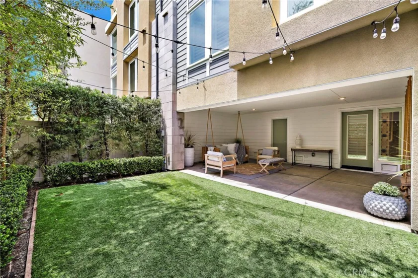 2046 Doheny Way photo 41