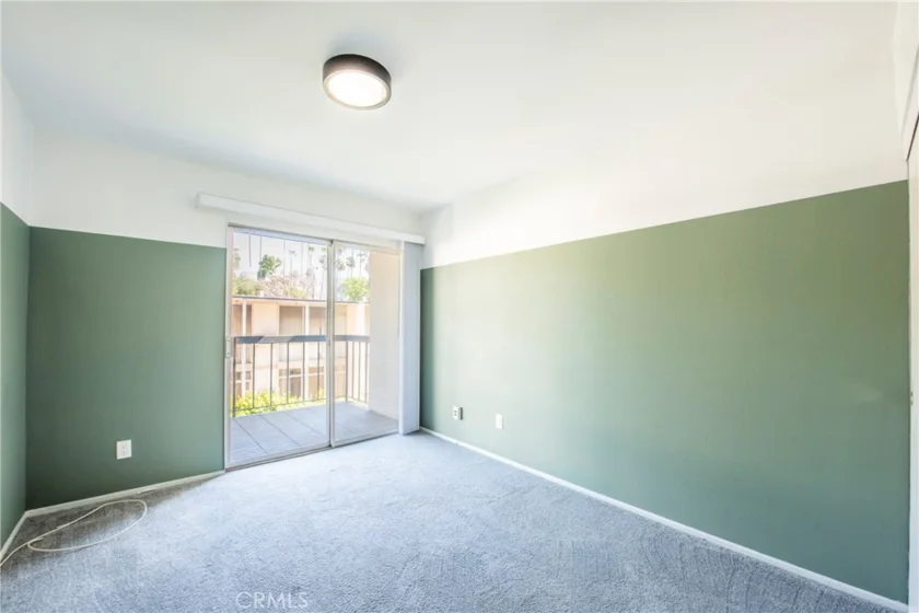 497 S El Molino Avenue #205 photo 18