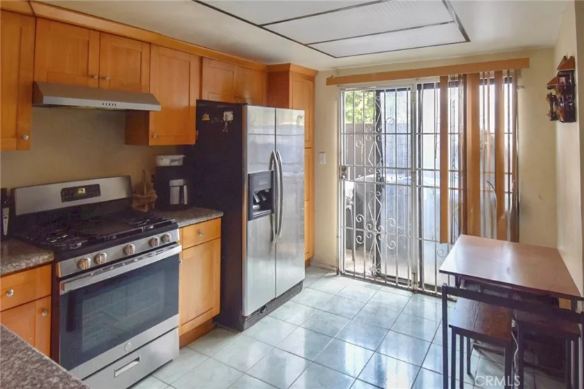 1801 Park Glen #B photo 15