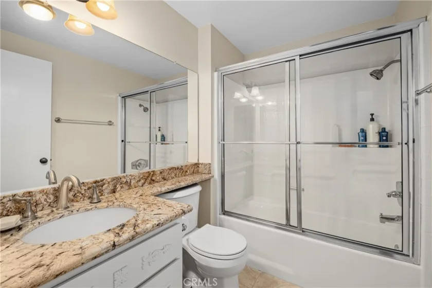 21211 Serra Vista photo 23