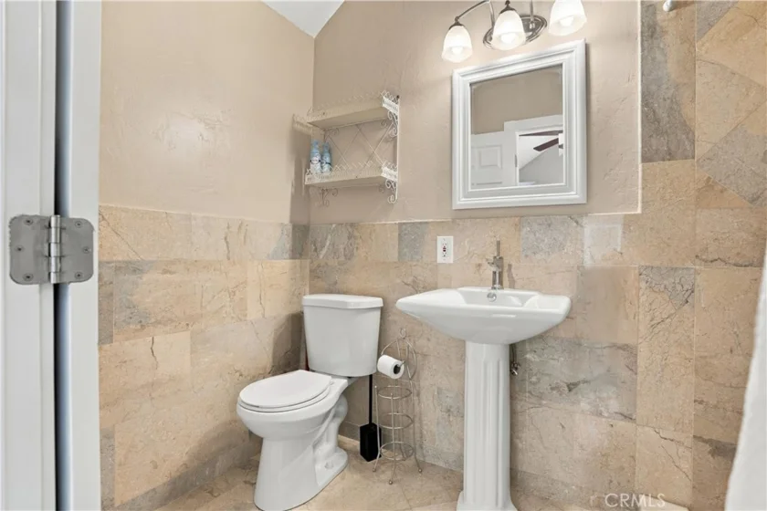 42580 Avenida Escala photo 70
