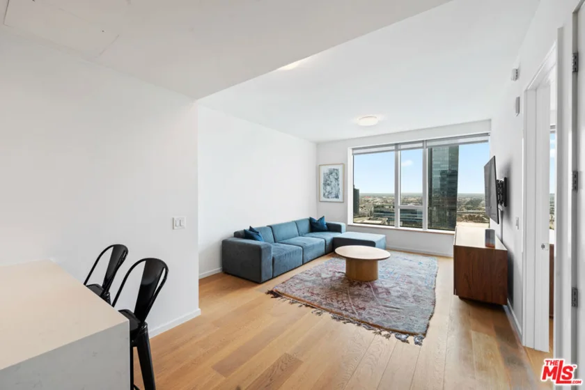 889 Francisco Street #3401 photo 18