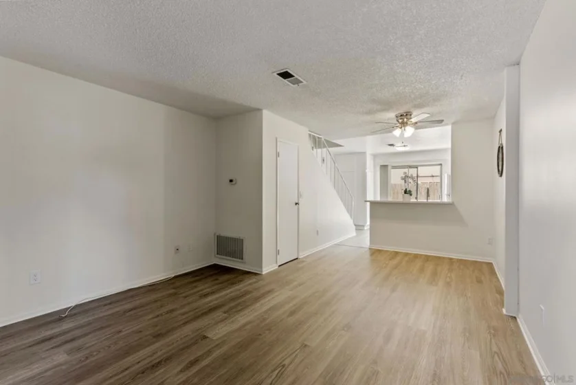 10316 Carefree Drive photo 16
