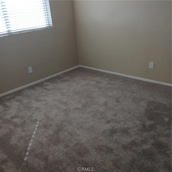 2433 West Acacia Avenue photo 14