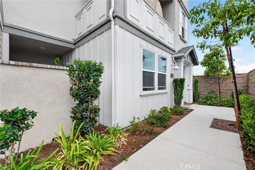 1100 N Anaheim Boulevard #1 photo 4
