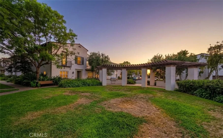 344 N Santa Maria photo 47