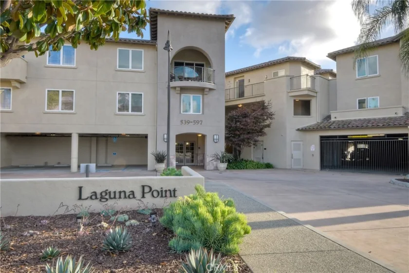 543 Laguna Drive photo 5
