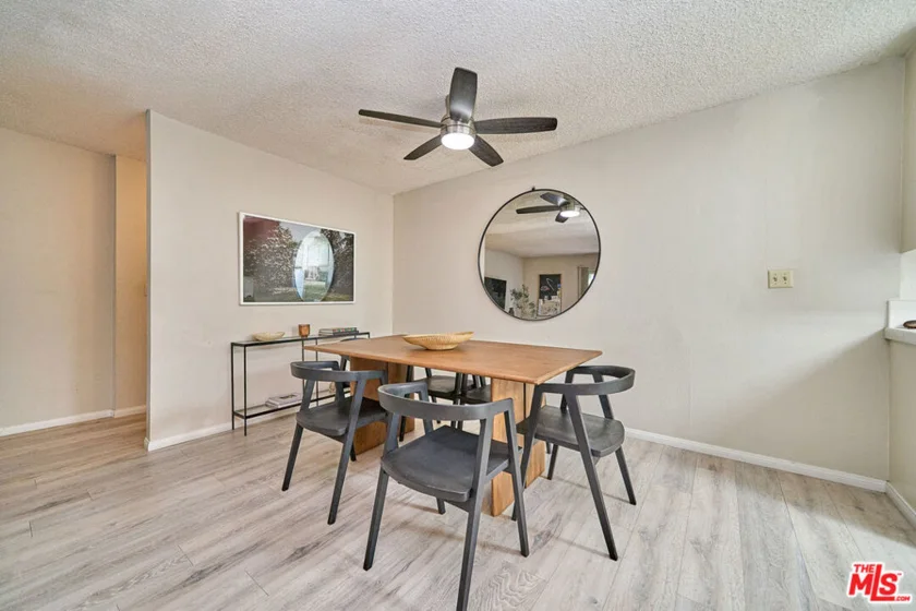 5437 Corteen Place #212 photo 24