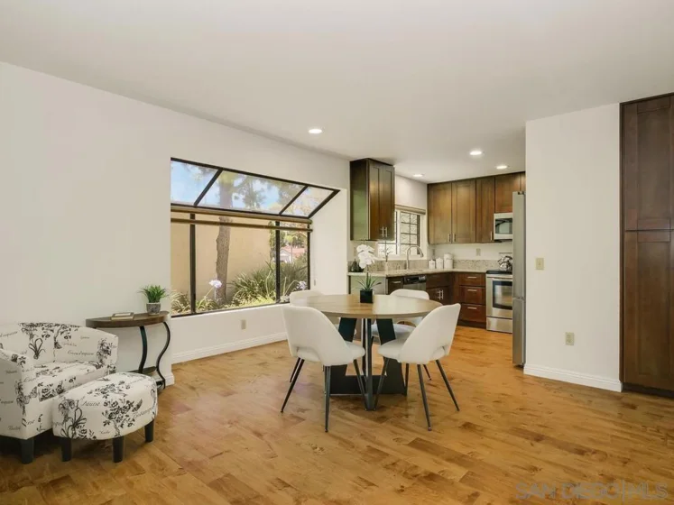 7301 Calle De Fuentes photo 14